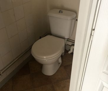 Location Appartement 1 pièce 29m² LA ROCHE CHALAIS 24490 - Photo 6