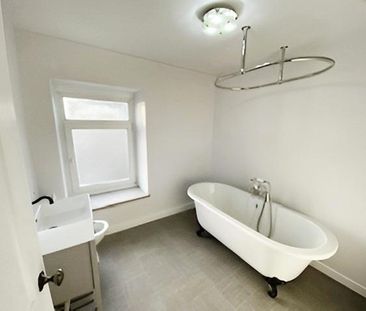 1 bedroom semi-detached house to rent - Photo 5