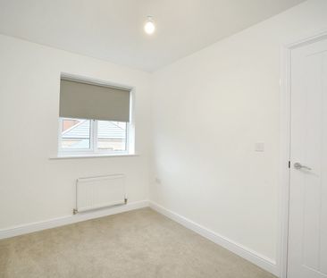 Kingfisher Drive, Northampton - Photo 4