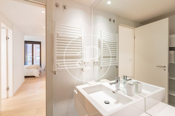 Penthouse for rent in Vallehermoso (Madrid) - Photo 1