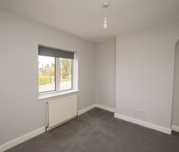 Mold Road, Buckley - Photo 6