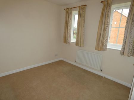 3 bedroom detached house to rent - Photo 3