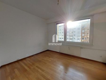 Location Appartement 3 pièces 86m² STRASBOURG 67000 - Photo 2