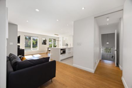 For Lease - 48 Marowyne Drive, Toronto, Ontario - Photo 4