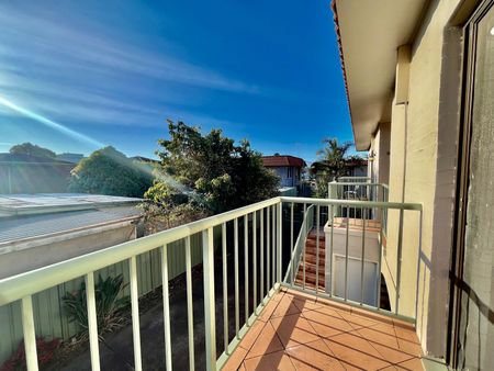 Home For Rent - Photo 4