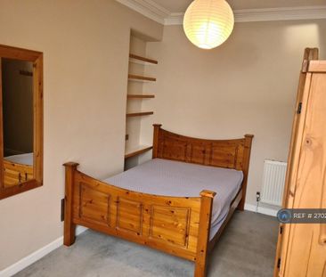 1 bedroom in a house share to rent - Photo 5