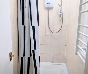 1 Bed Flat, Springfield Road, HA1 - Photo 5