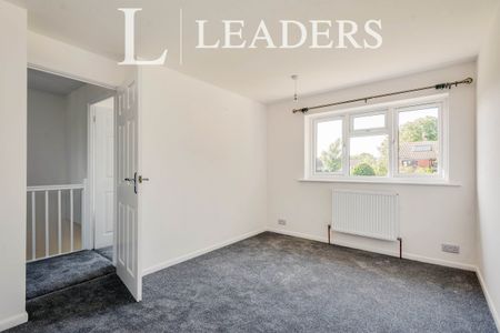 3 bedroom house to rent Manor Green, Stanford in the Vale, Faringdon, Oxfordshire, SN7 - Photo 4