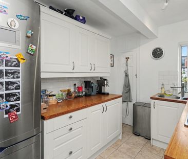 Surbiton Court, Surbiton - 2 bedrooms Property for lettings - Seymours - Photo 5