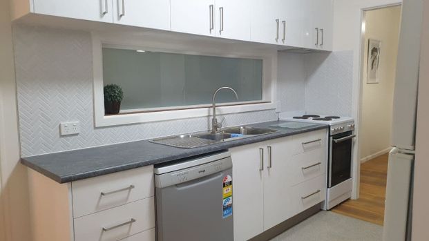 Ray White Real Estate Parkes - Photo 1