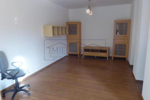 Warszawa, Ursynów, Kabaty, Stryjeńskich - Photo 1