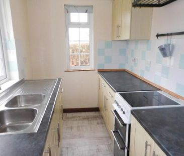 3 bedroom detached house to rent - Photo 4