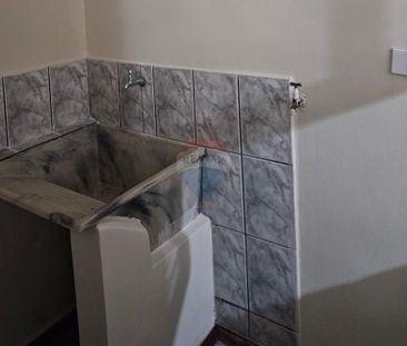 Casa Simples e Funcional para Locação – 1 Dormitório no Jardim Cach... - Photo 5