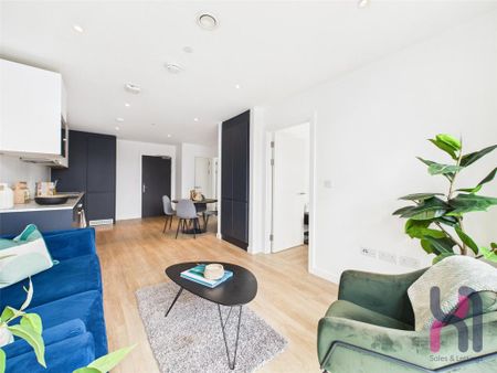 2 bedroom flat to rent - Photo 2