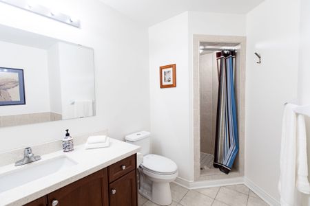 For Lease - 4 Old Orchard Crescent, Richmond Hill, Ontario - Photo 4