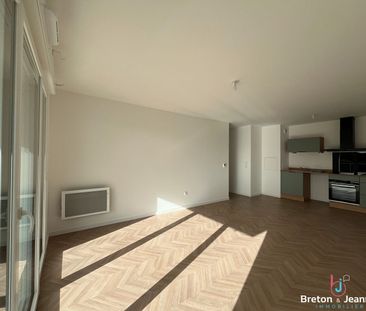 Location Appartement 3 pièces 63m² - Photo 1