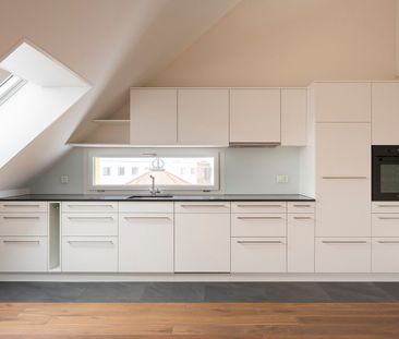 3.0 Zi-Dachwohnung Nähe Inselspital - Photo 1