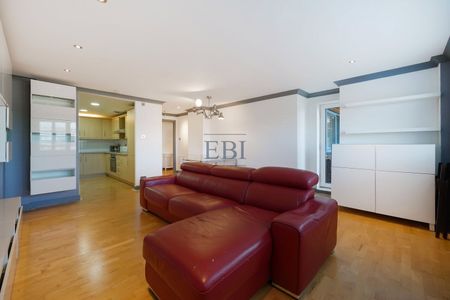 Arnhem Wharf, 2 Arnhem Place, E14 3RU - Photo 2