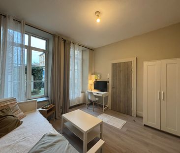 Location Appartement 1 pièce 21m² - Photo 1