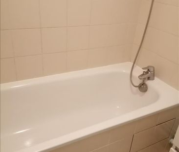 2 pièces - Meublé - 46,75 m² - 3ème étage - Colocation non autorisée - Photo 3