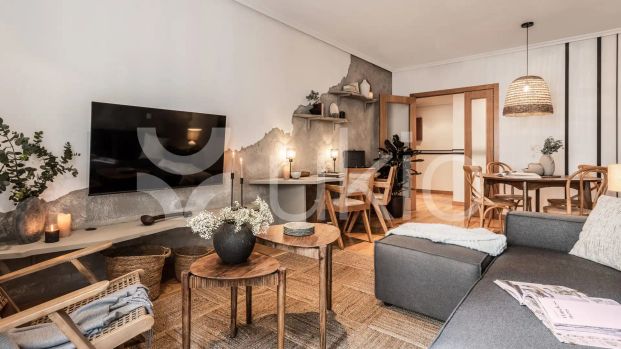 Apartamento de alquiler en Carrer de Morales, Barri de les Corts - Foto 1