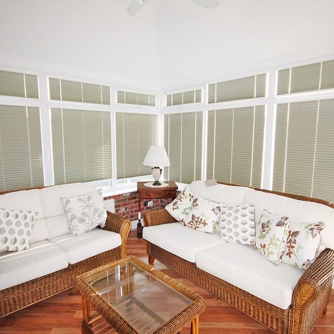 4 bedroom detached bungalow to rent - Photo 1