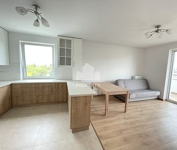 Nowe, w apartamentowcu, os. Artystyczne, garaż - Photo 1