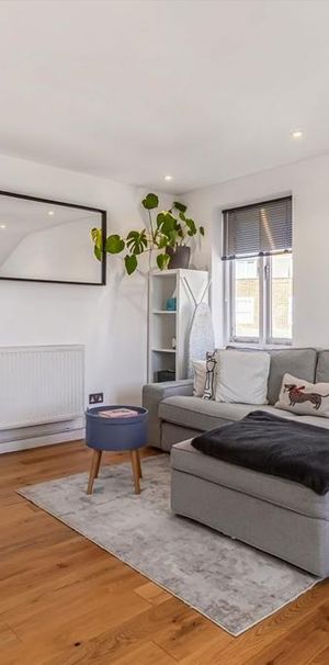 1 bedroom flat to rent - Photo 1