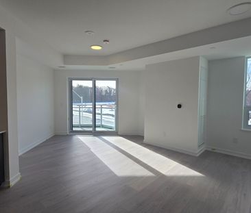 For Lease - 2501 Saw Whet Boulevard Unit# 325, Oakville, Ontario - Photo 2