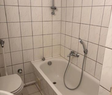 Gut geschnittene 2-Raum Wohnung in direkter Nähe des Klinikums - Photo 3