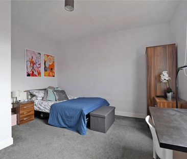 6 bedroom house to rent Shoreham Street, S2 - Photo 3