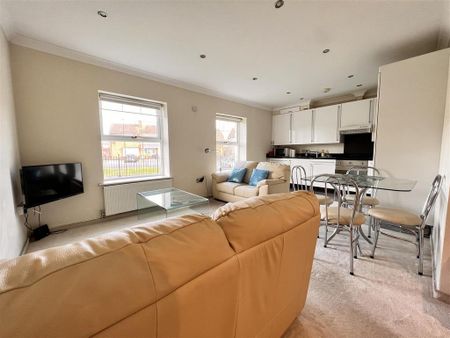 2 bedroom flat to rent - Photo 3