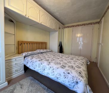 3 bedroom semi-detached house to rent - Photo 5