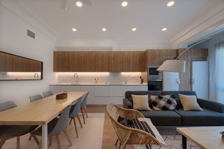 Carrer de Balmes, Barcelona, Catalonia 08006 - Photo 4