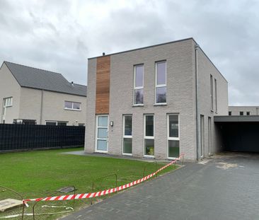 Nieuwbouwwoning met carport en 3 slaapkamers - Photo 3