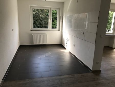 2020 komplett saniert! 3 Zimmer mit Sonnenbalkon! - Photo 4