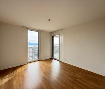 Lumineux 3.5 pièces avec vue panoramique à Lausanne - Photo 2