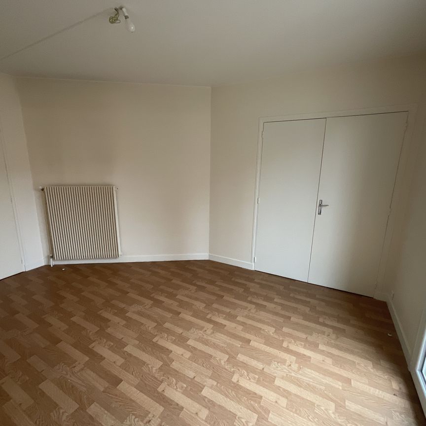 Location Appartement 3 pièces 64m² BOURGES 18000 - Photo 1
