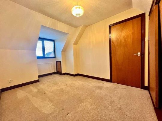 Holly Walk, Beck Row, IP28 - Photo 1