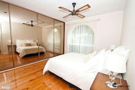 11 Rainbow Street, Hallett Cove SA 5158 - House For Rent | Domain - Photo 4