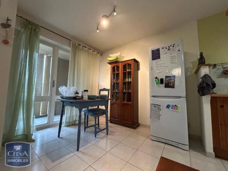 Appartement à louer 2 pièces 71.83m² - Photo 3