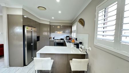 Modern & Spacious Family Home - Photo 4