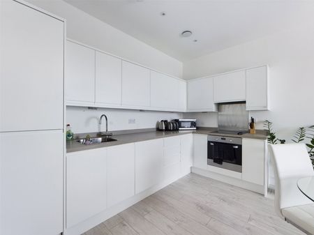 Venture House, 42 London Road, Staines-Upon-Thames,TW18 - Photo 3