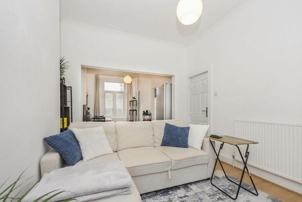 3 bedroom terraced house to rent - Photo 1