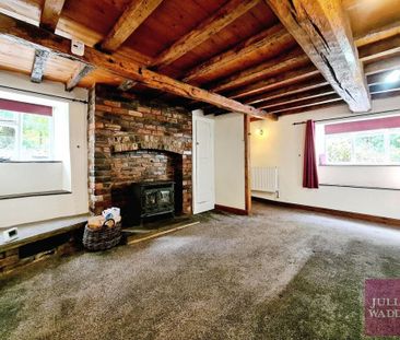 2 bedroom semi-detached house to rent - Photo 4