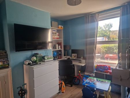 1 Bed Flat, Cumberland Road, RG1 - Photo 5