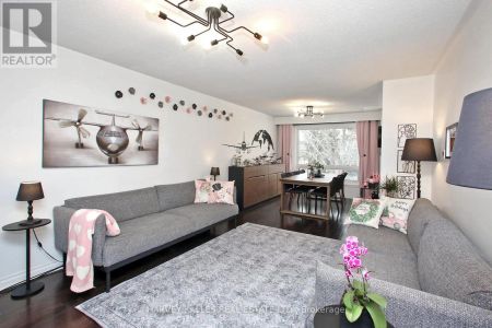 161 ROMFIELD CIRCUIT - Photo 3