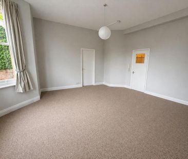 1 bedroom property to rent - Photo 6