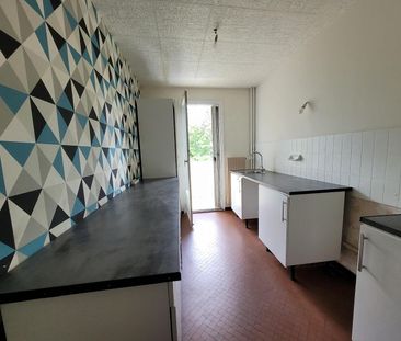 Location Appartement 3 pièces 80m² CALUIRE ET CUIRE 69300 - Photo 3