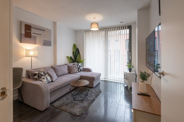 2 Bed Flat, Joiner Street, M4 - Photo 1